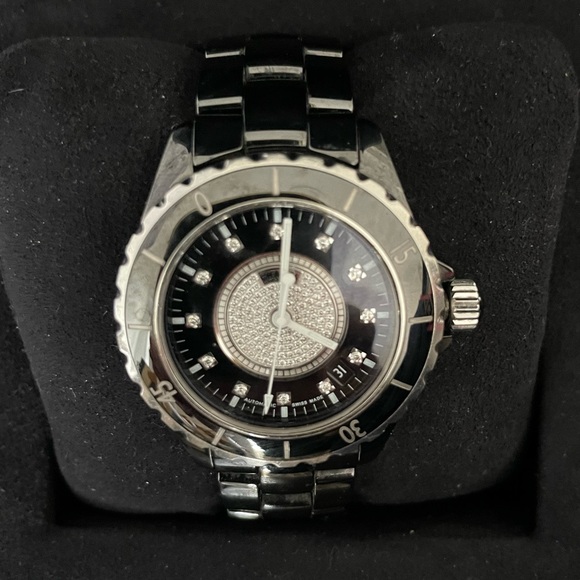 Chanel J12 Automatic Chrono watch with diamonds. Black ceramic and quartz. - Picture 2 of 12